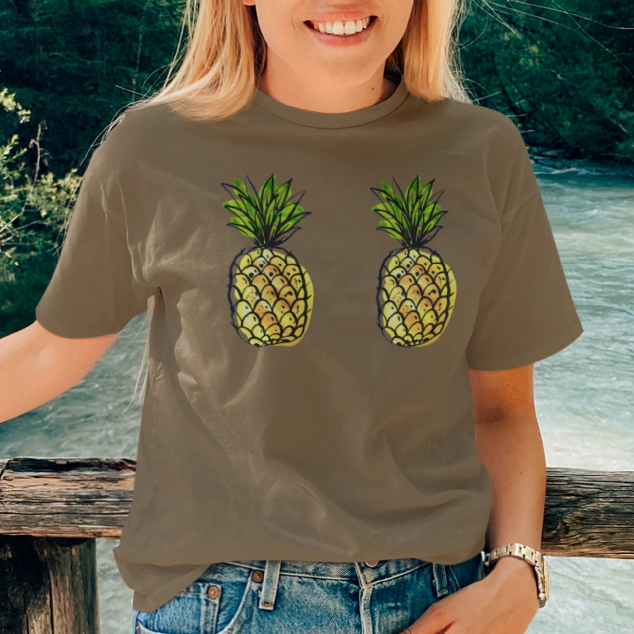 Khaki UNISEX T-paita Ananakset
