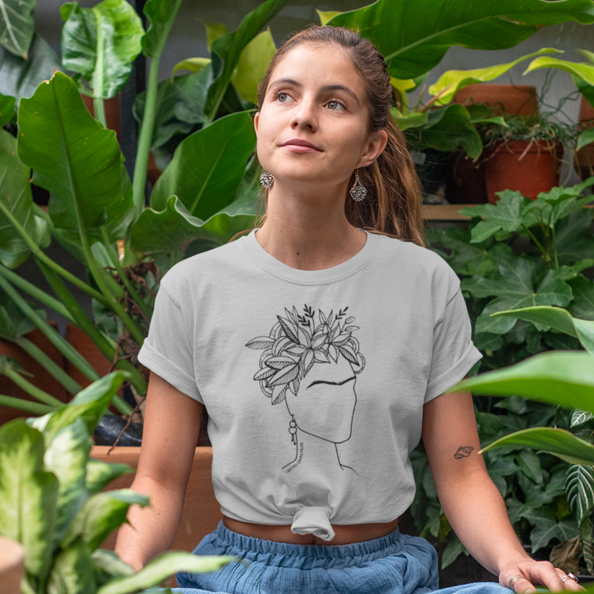 Harmaa meleerattu UNISEX T-paita Frida